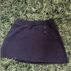 Mini navy skirt